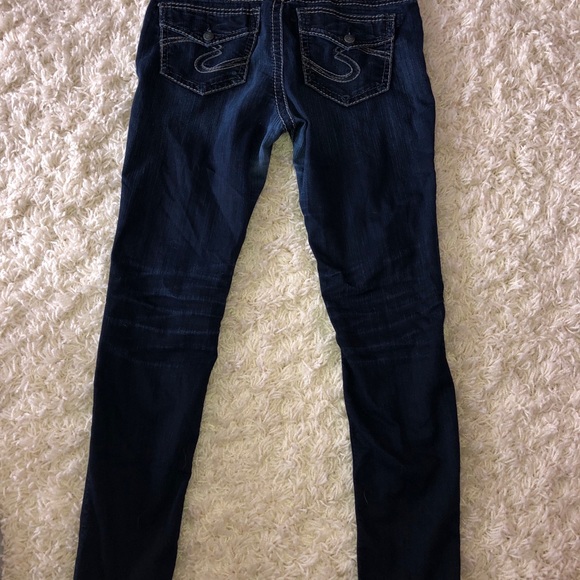 Silver Jeans - Picture 2 of 4